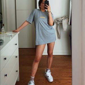 Supreme fonts tee heather grey